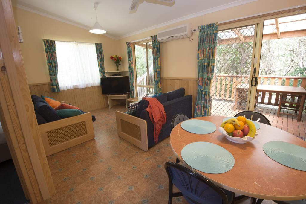 The Lakes Beachfront Holiday Park Lake Tyers Beach Екстериор снимка
