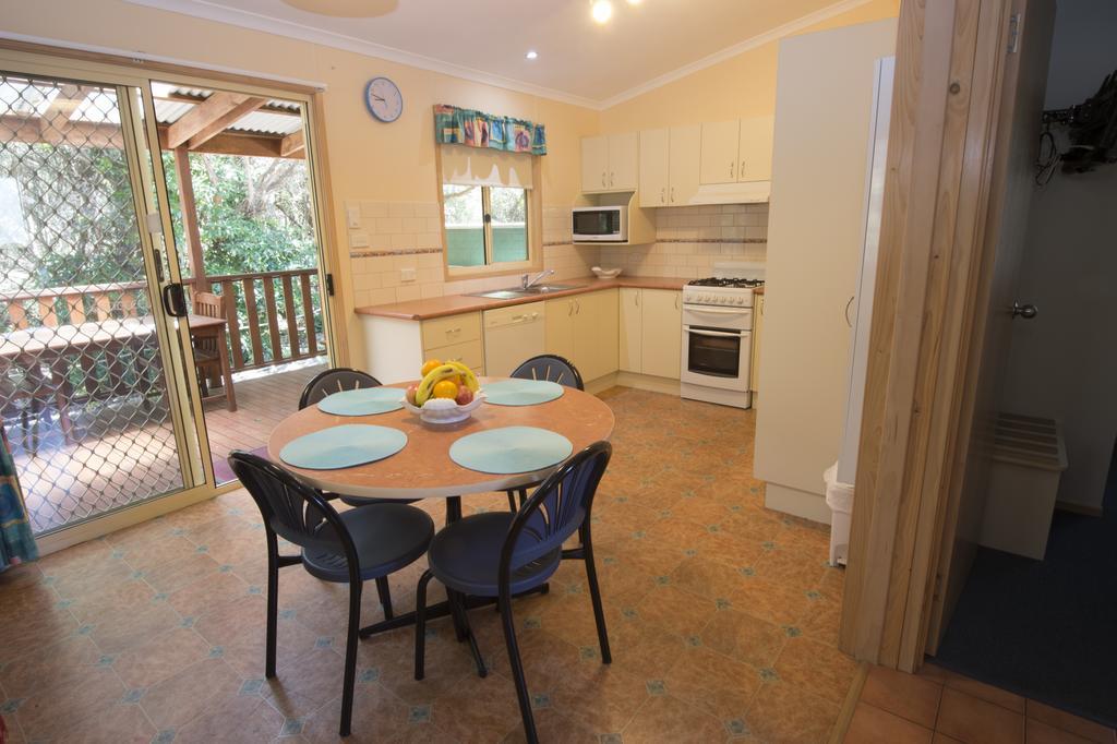 The Lakes Beachfront Holiday Park Lake Tyers Beach Екстериор снимка
