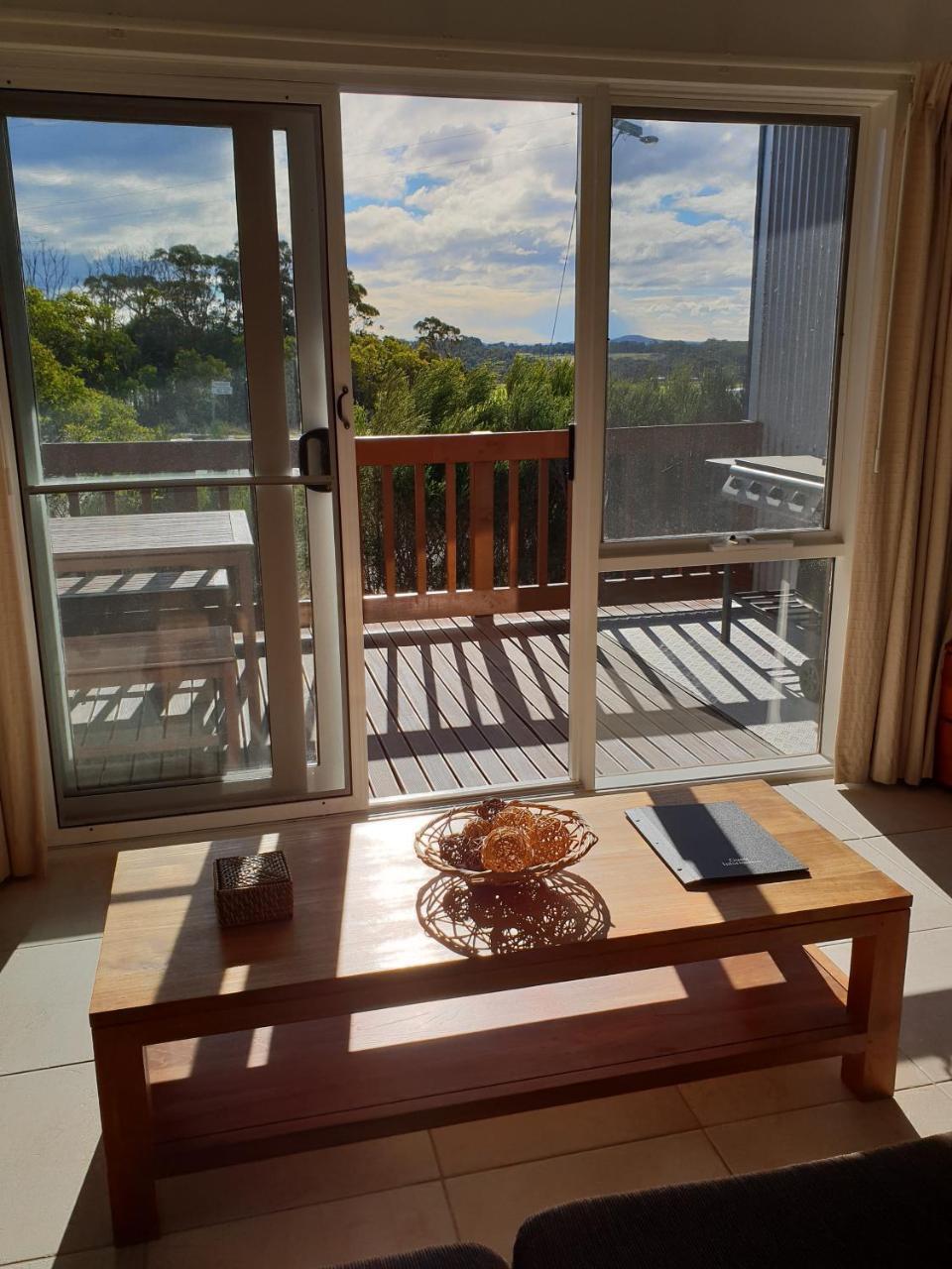 The Lakes Beachfront Holiday Park Lake Tyers Beach Екстериор снимка